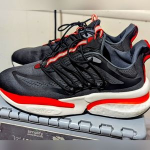 Adidas alphaboost v1